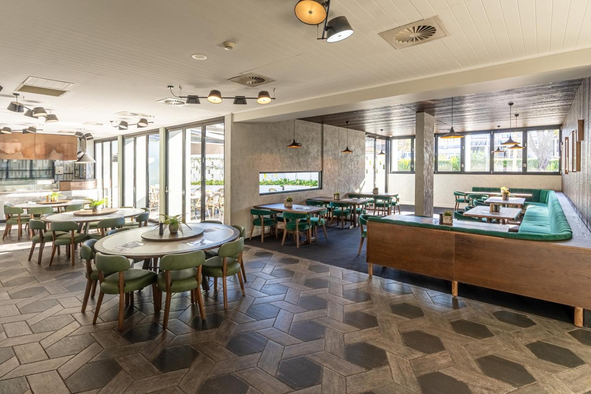 Mill Hotel Milperra Panania Экстерьер фото